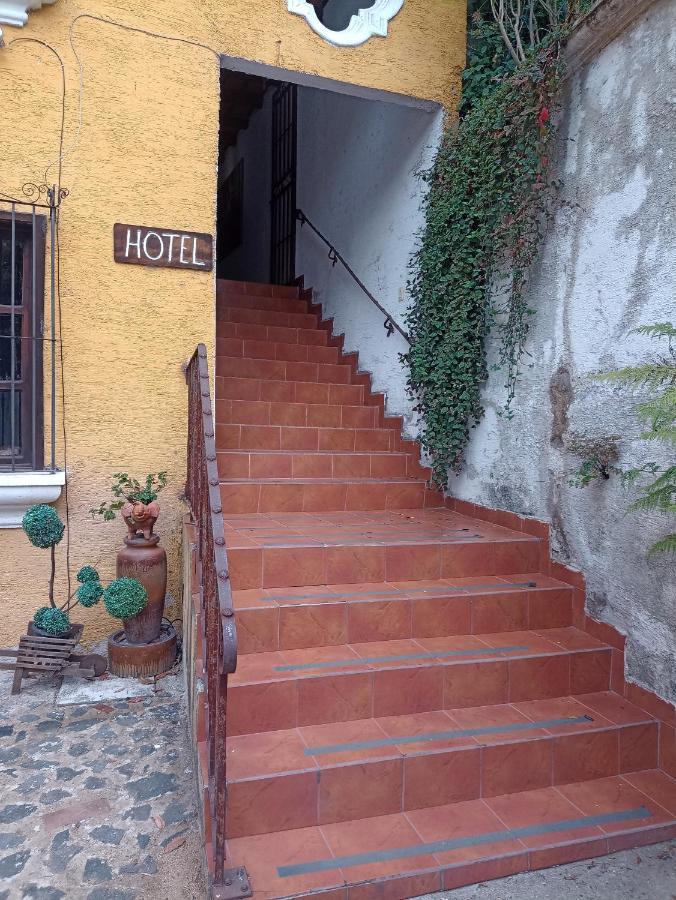 Hotel El Mirador Anexo 1 Santa Lucía Milpas Altas 外观 照片