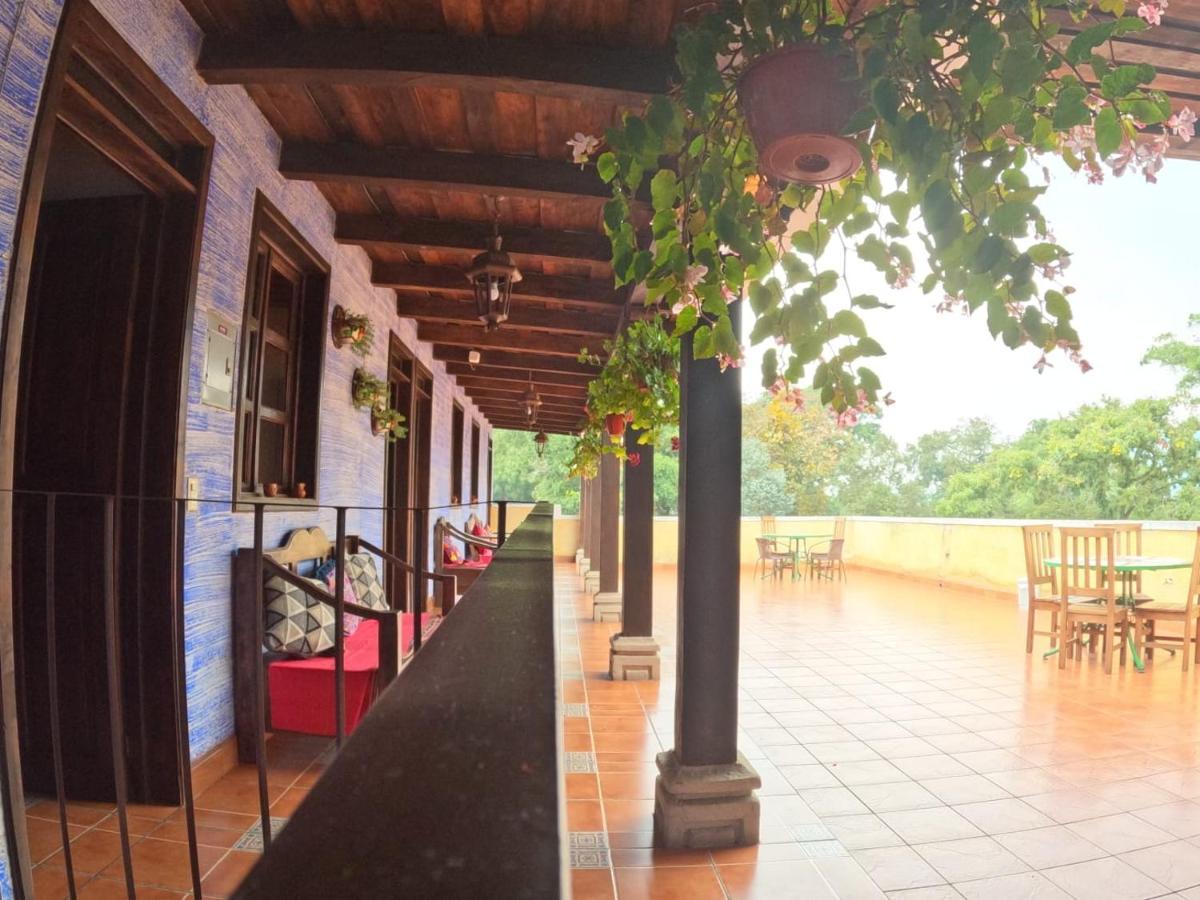 Hotel El Mirador Anexo 1 Santa Lucía Milpas Altas 外观 照片