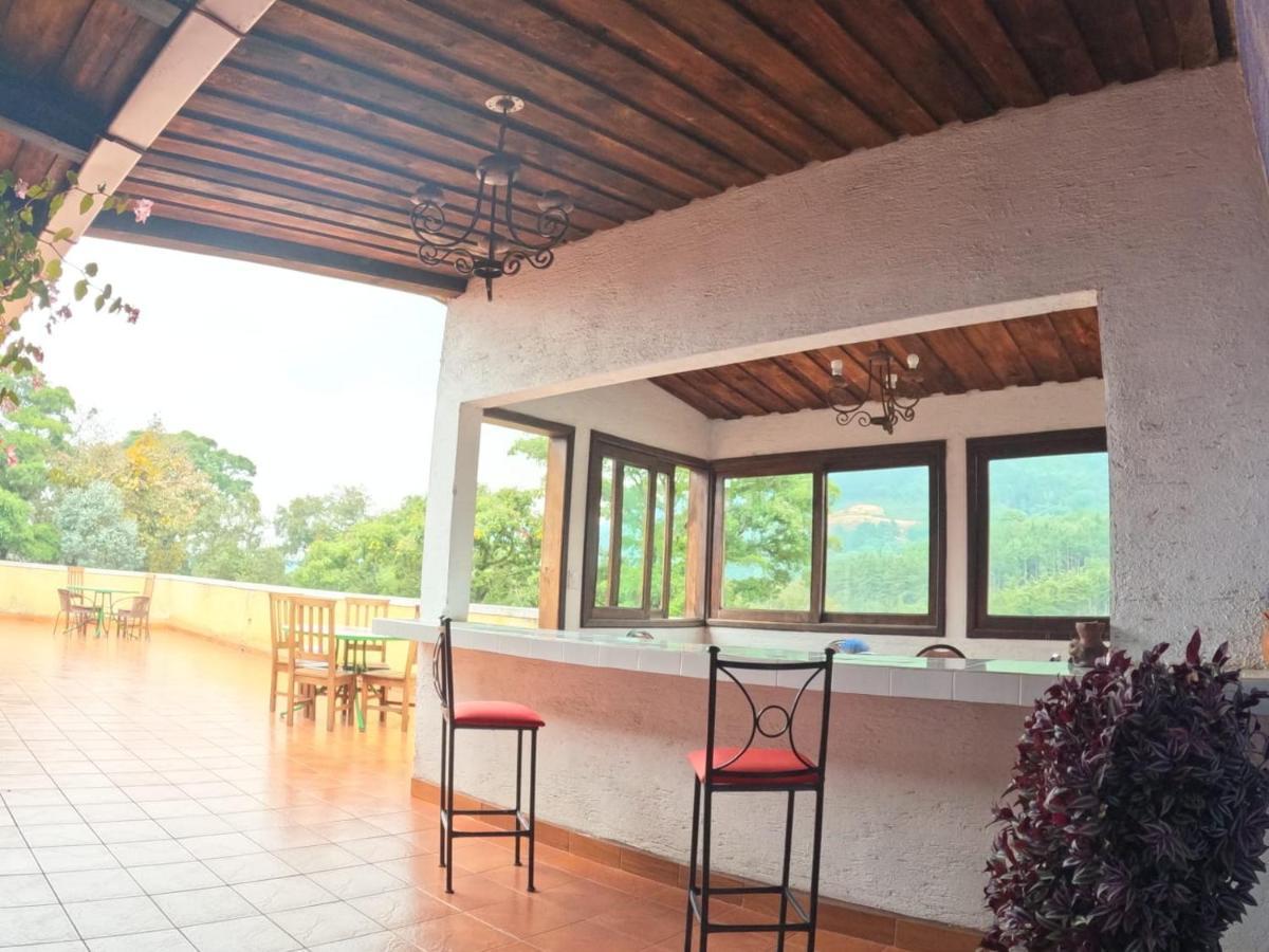 Hotel El Mirador Anexo 1 Santa Lucía Milpas Altas 外观 照片