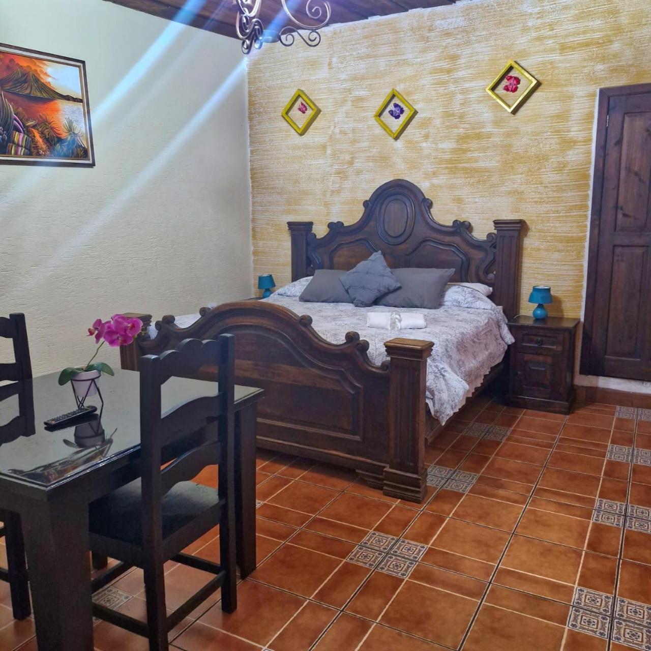 Hotel El Mirador Anexo 1 Santa Lucía Milpas Altas 外观 照片